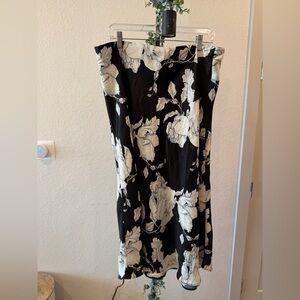 H&M Black and White Patterned Dress